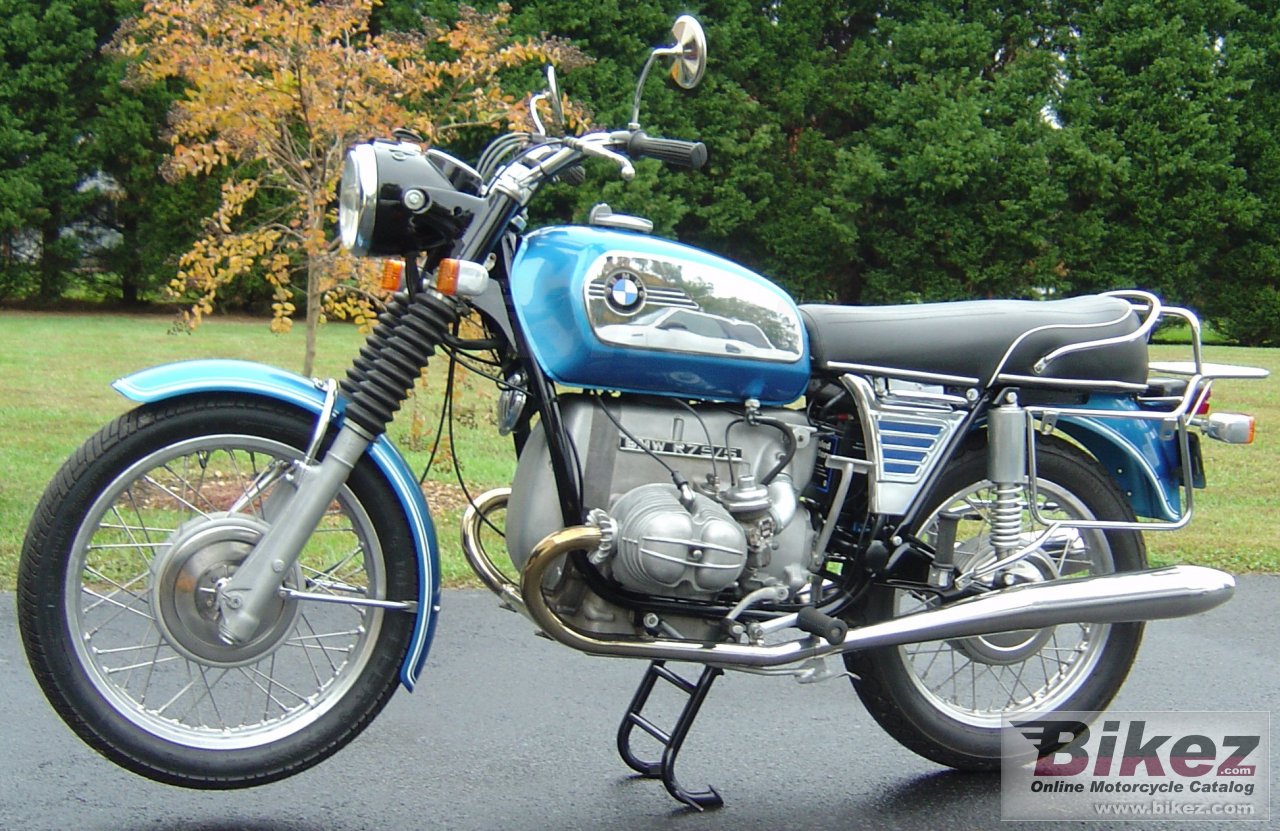 Big Lt Cmdr Charles Barbee r 75-5 picture and wallpaper from Bikez.com